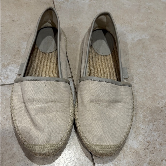 Gucci Cream Espadrille Flats